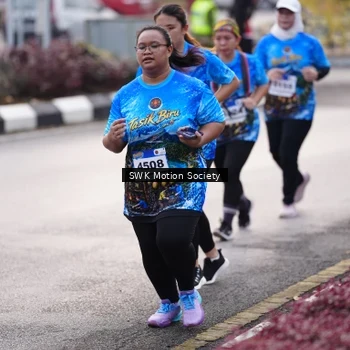 Runner Photo 7607306