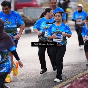 Runner Photo 7607353