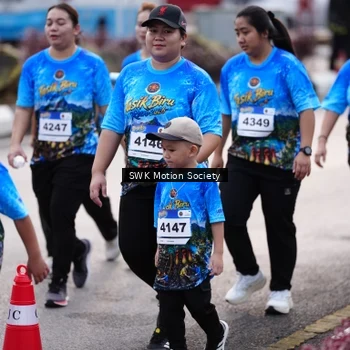 Runner Photo 7607409