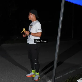 Runner Photo 7607427