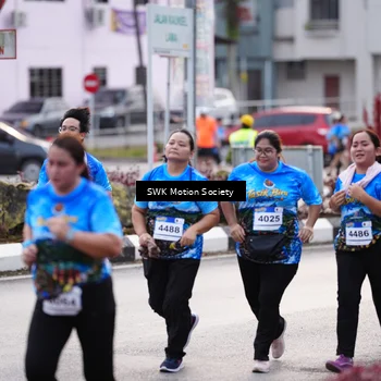 Runner Photo 7607443
