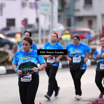 Runner Photo 7607445