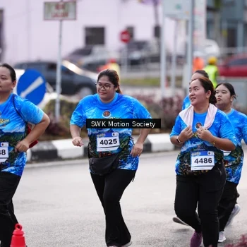 Runner Photo 7607453