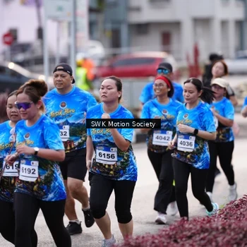 Runner Photo 7607483