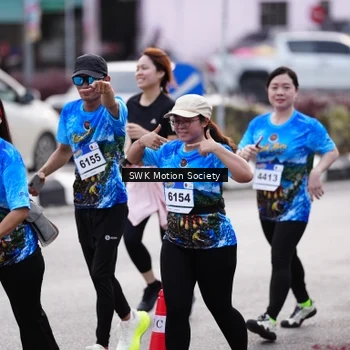 Runner Photo 7607502