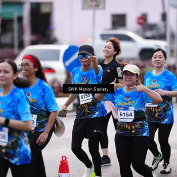 Runner Photo 7607512