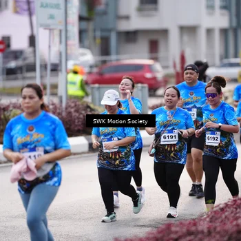 Runner Photo 7607513