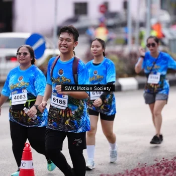 Runner Photo 7607530
