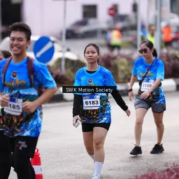 Runner Photo 7607532