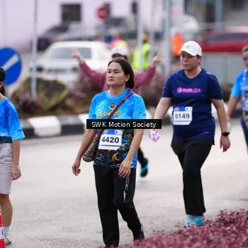 Runner Photo 7607562