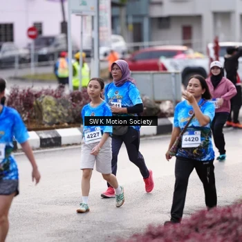 Runner Photo 7607564