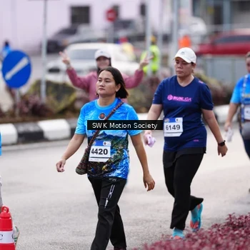 Runner Photo 7607566