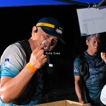 Runner Photo 7607582
