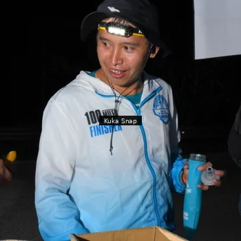 Runner Photo 7607608
