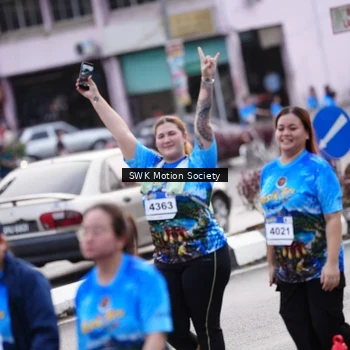Runner Photo 7607624
