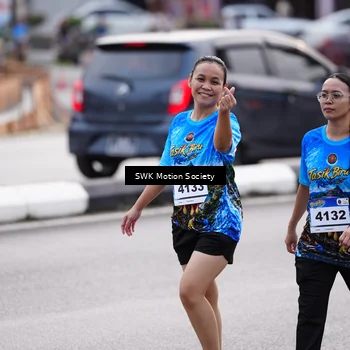Runner Photo 7607659
