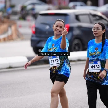 Runner Photo 7607662