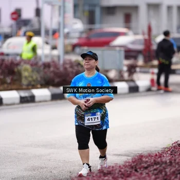 Runner Photo 7607683