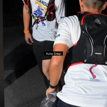 Runner Photo 7607684
