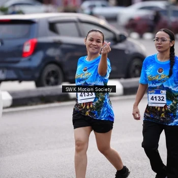 Runner Photo 7607686