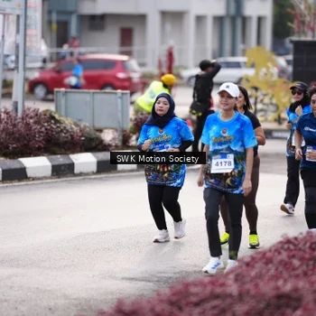 Runner Photo 7607722