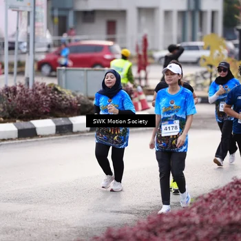 Runner Photo 7607733