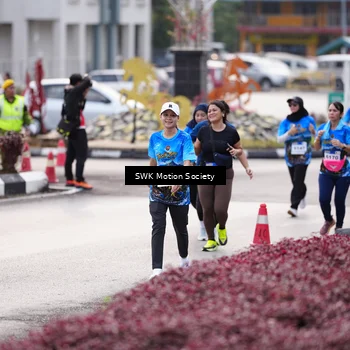 Runner Photo 7607737