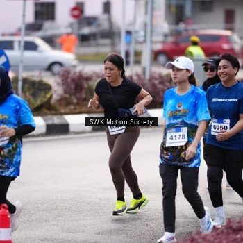 Runner Photo 7607770