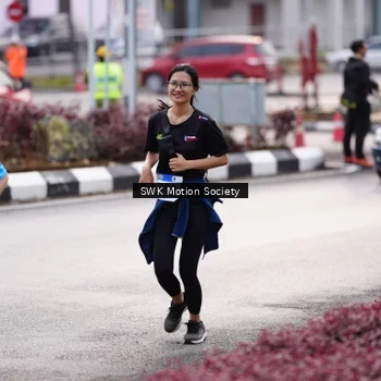 Runner Photo 7607804