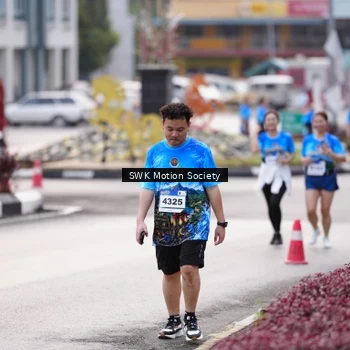 Runner Photo 7607851