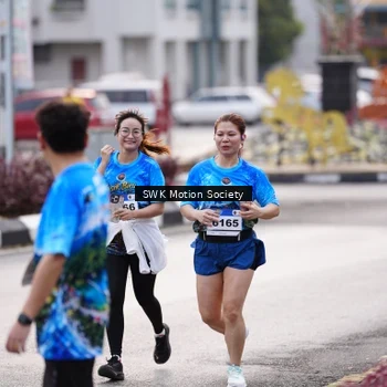 Runner Photo 7607877