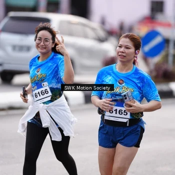 Runner Photo 7607891