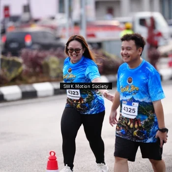 Runner Photo 7607914