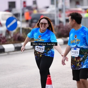 Runner Photo 7607933