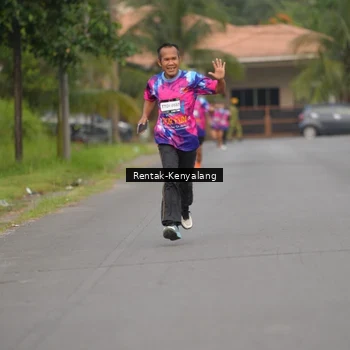 Runner Photo 7607956
