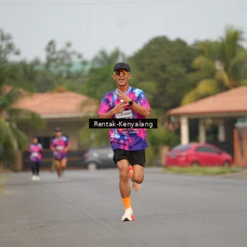 Runner Photo 7607967