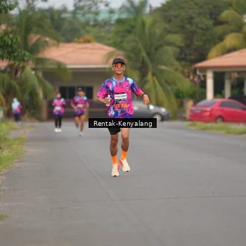 Runner Photo 7607977