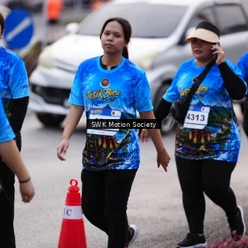 Runner Photo 7607988