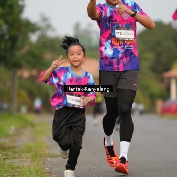 Runner Photo 7608033