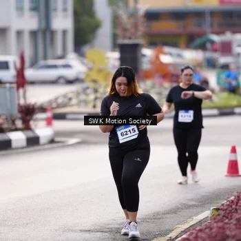Runner Photo 7608063
