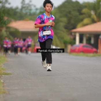 Runner Photo 7608110