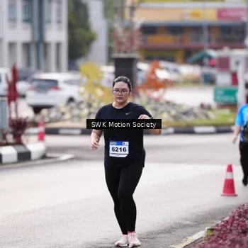 Runner Photo 7608114
