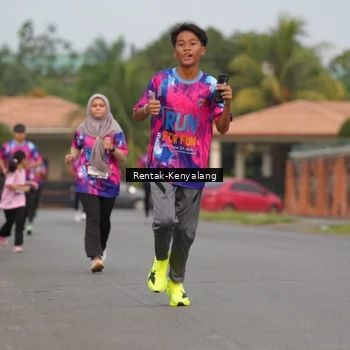 Runner Photo 7608168