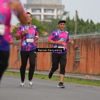 Runner Photo 7608194