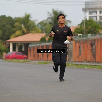 Runner Photo 7608213