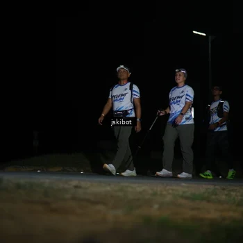 Runner Photo 7608234