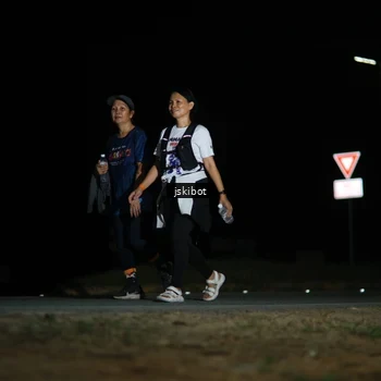 Runner Photo 7608249