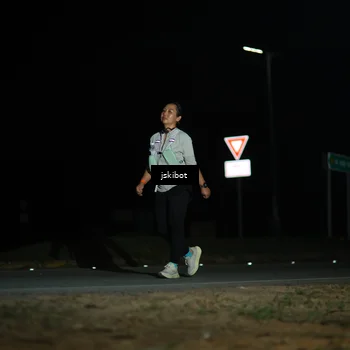 Runner Photo 7608255