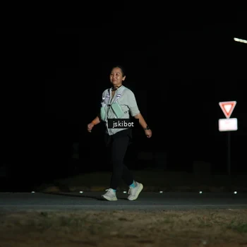 Runner Photo 7608259