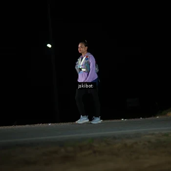 Runner Photo 7608335